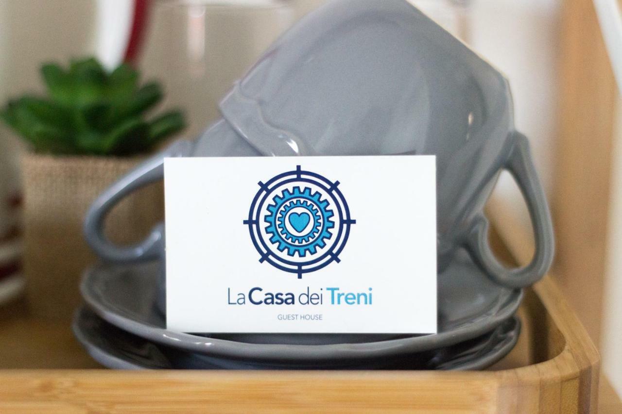 La Casa Dei Treni Affittacamere City Rooms For Travel Lovers لا سبيتسْيا المظهر الخارجي الصورة